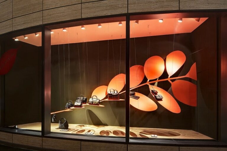 Glass Storefront for Boutiques