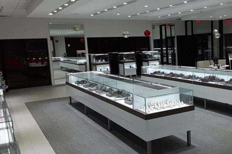 Laminated Glass for jewelry stores