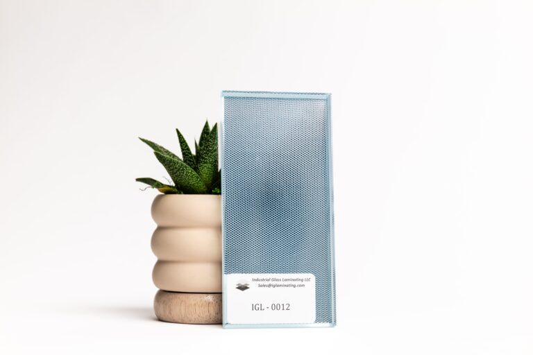IGL-0012_colored_glass