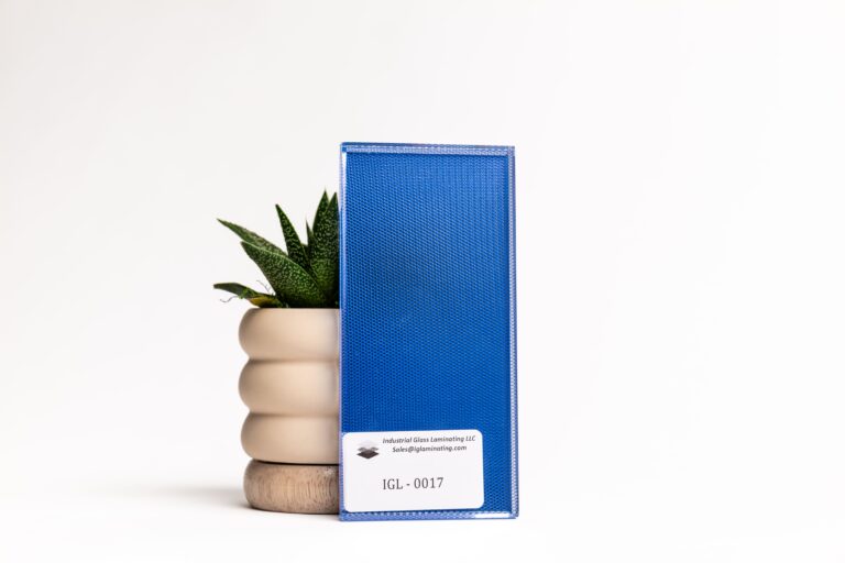 IGL-0017_colored-glass