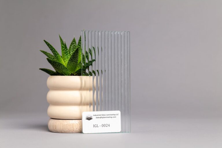 IGL-0024 (2)-Fluted/reeded glass