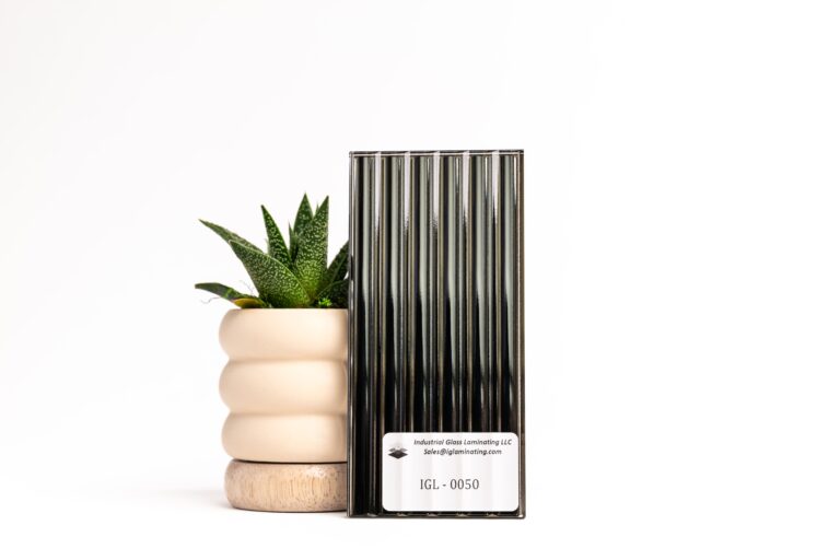 IGL-0050-Fluted/reeded glass