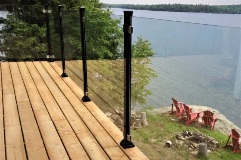 Post-supported systems railings for decks